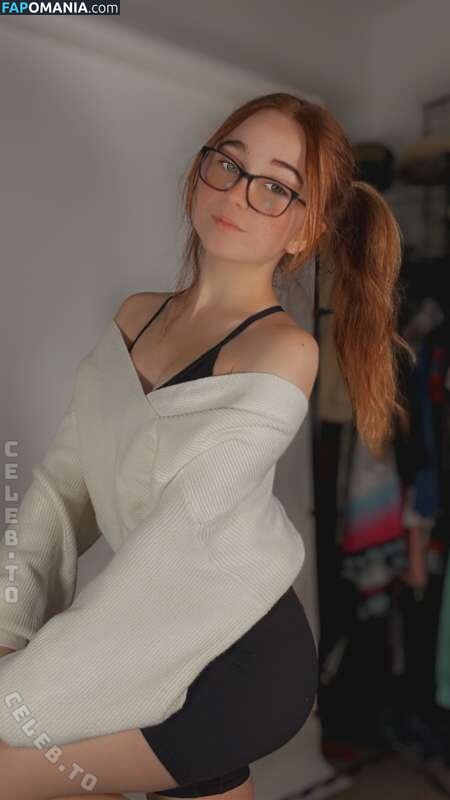 Lyssaurora / https: Nahý OnlyFans  Uniklá fotka #536