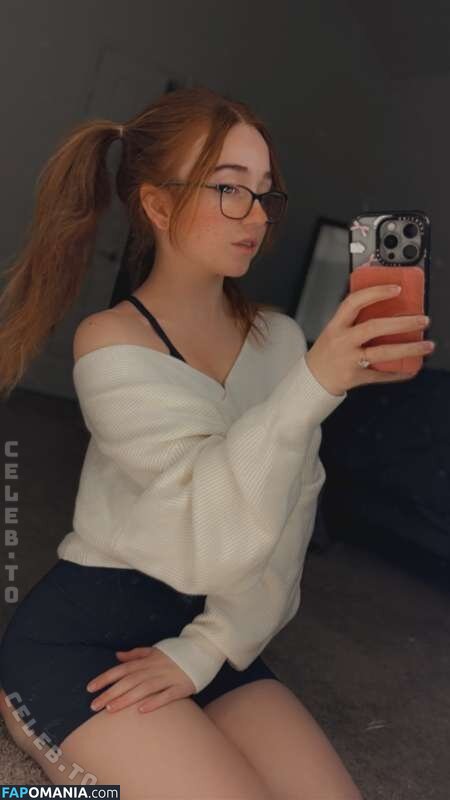 Lyssaurora / https: Nahý OnlyFans  Uniklá fotka #537