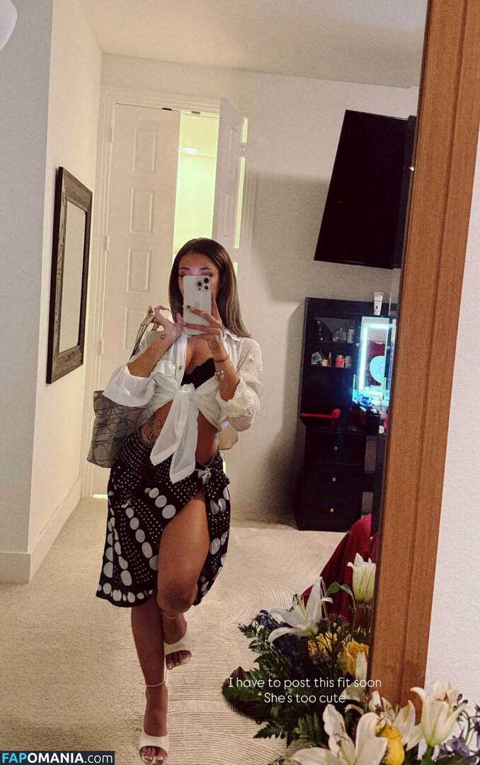 m1a_.r4ven / miaraven Nahý OnlyFans  Uniklá fotka #1