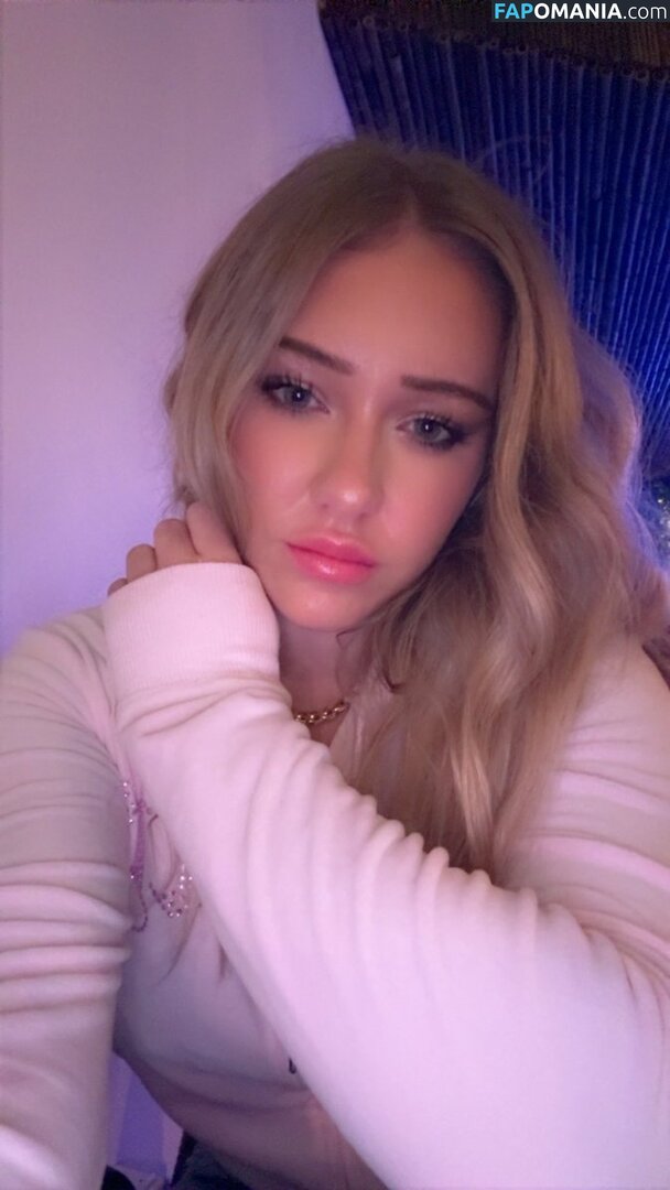 maddythesillyg Nahý OnlyFans  Uniklá fotka #5