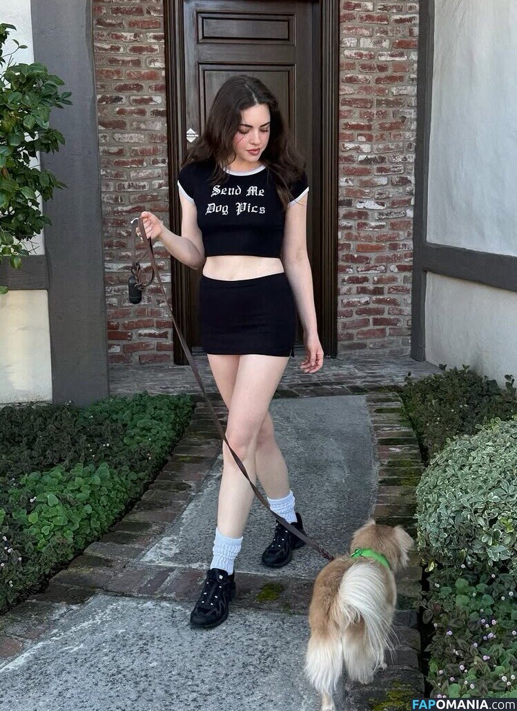 Madeleine Byrne / madeleinebyrnee Nahý OnlyFans  Uniklá fotka #12