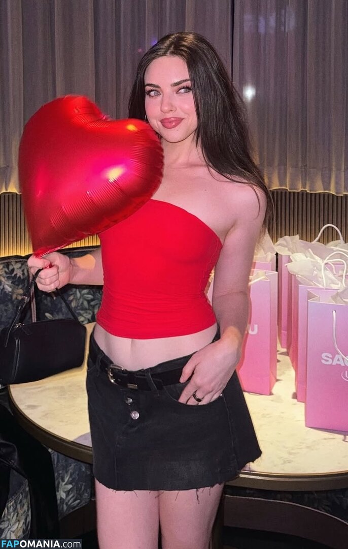 Madeleine Byrne / madeleinebyrnee Nahý OnlyFans  Uniklá fotka #19
