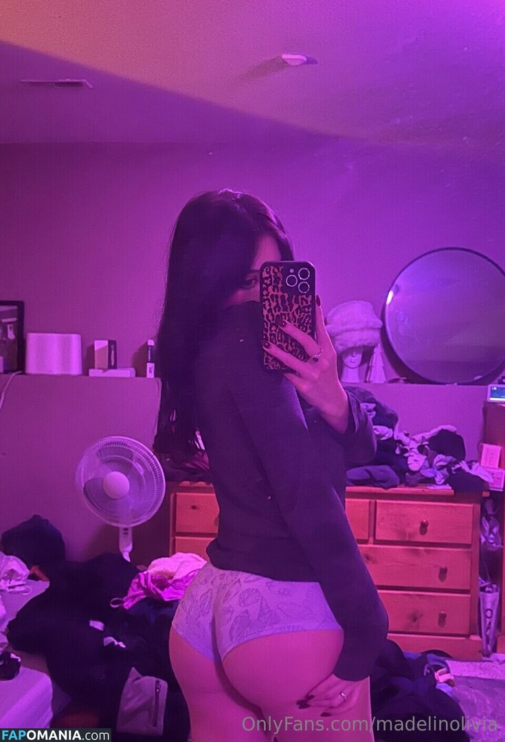Madelinolivia Nahý OnlyFans  Uniklá fotka #15