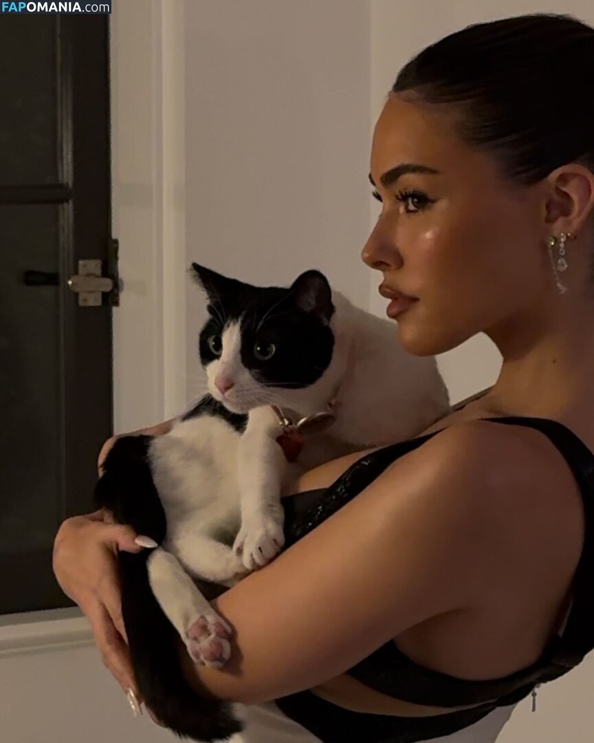 Madison Beer / madisonbeer Nahý OnlyFans  Uniklá fotka #49