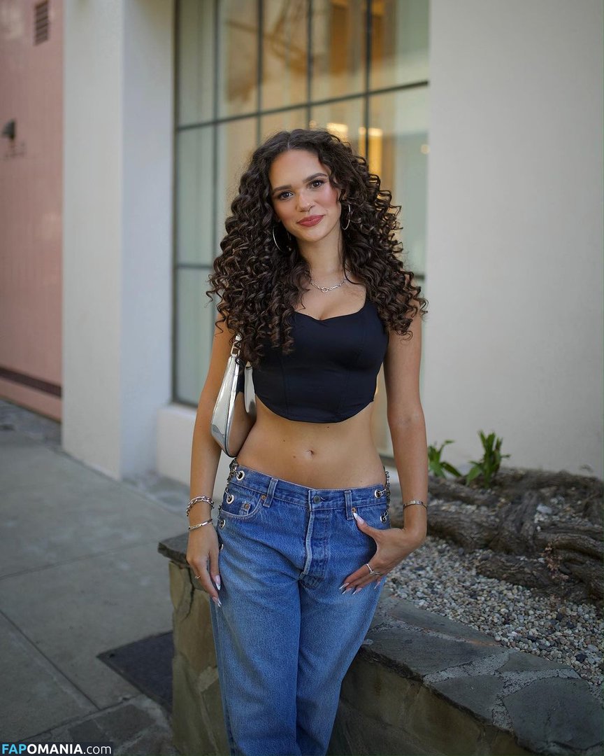 Madison Pettis / madisonpettis Nahý OnlyFans  Uniklá fotka #47