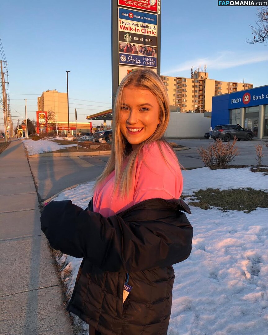 Madisun Sullivan / https: / madisunsky3 / madisunsullivan Nahý OnlyFans  Uniklá fotka #39