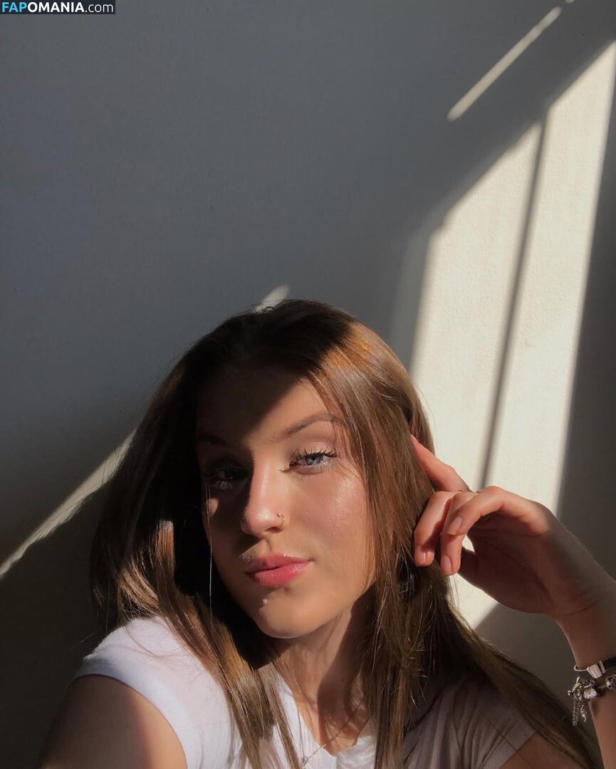 Madisun Sullivan / https: / madisunsky3 / madisunsullivan Nahý OnlyFans  Uniklá fotka #40