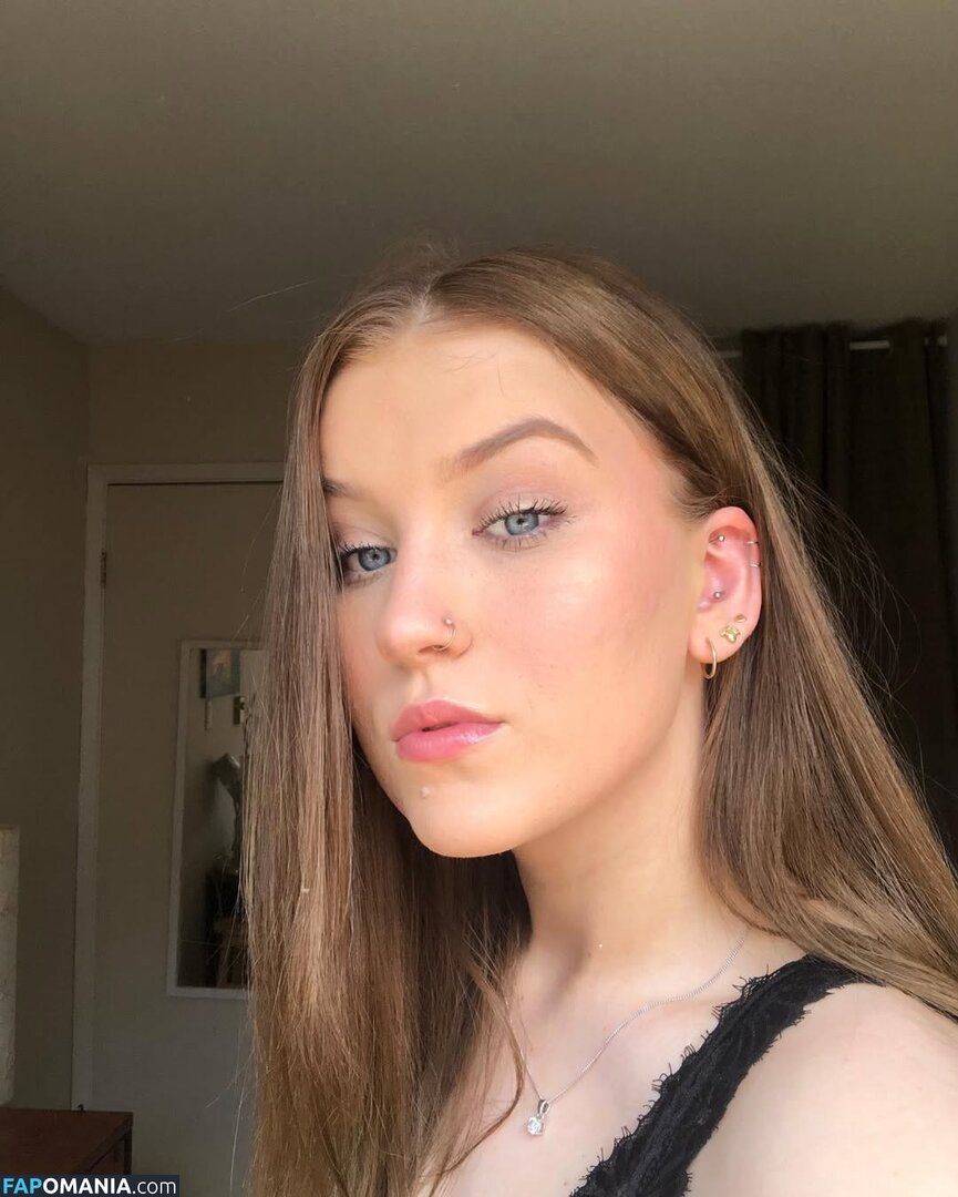 Madisun Sullivan / https: / madisunsky3 / madisunsullivan Nahý OnlyFans  Uniklá fotka #47