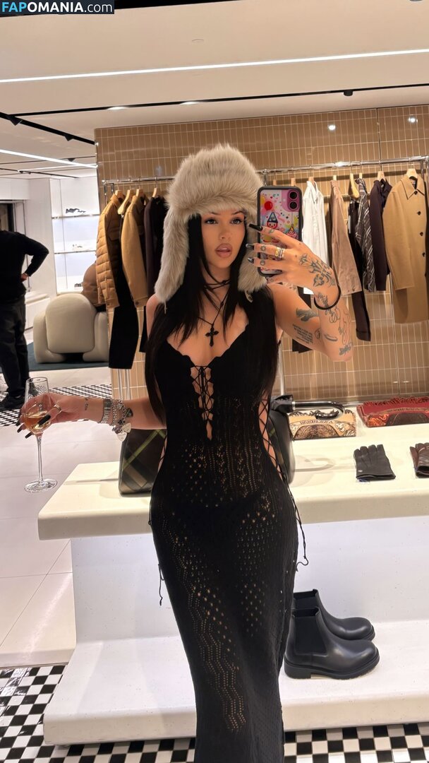 Maggie Lindemann / MaggieLindemann / alienme0w Nahý OnlyFans  Uniklá fotka #236
