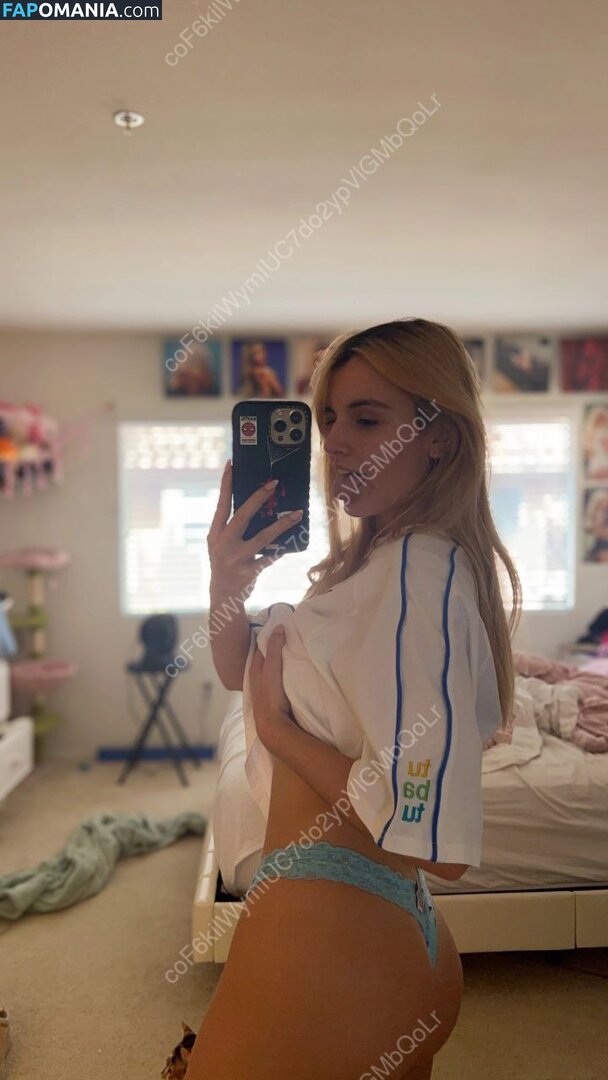 Magazine.rooster / Maggie Roscher Nahý OnlyFans  Uniklá fotka #6