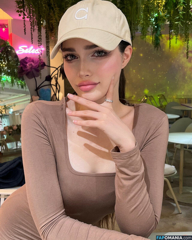 Mahiye Selin / selin.egmn / selin.z Nahý OnlyFans  Uniklá fotka #20
