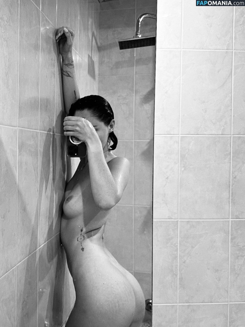 MakMary_M / gmari / m_marius__ / moremvmi Nahý OnlyFans  Uniklá fotka #13