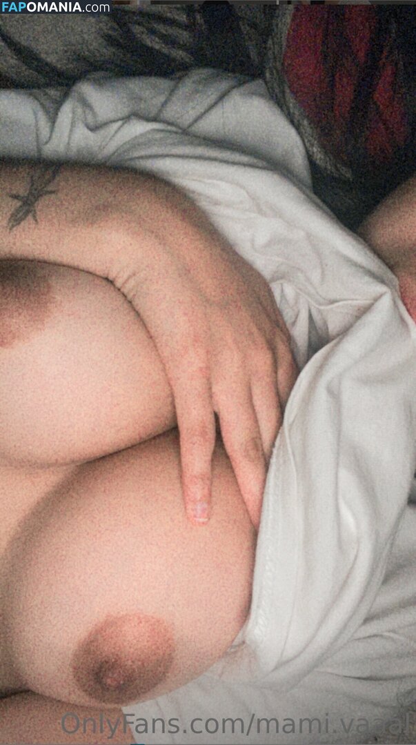 Mami.vaaal / _baby.vaaal_ / baby.vaaal Nahý OnlyFans  Uniklá fotka #5