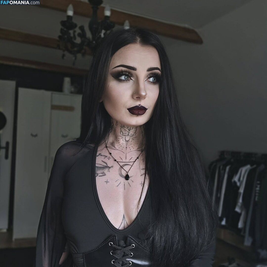 Marciasrarcia / Marta M. Nahý OnlyFans  Uniklá fotka #3