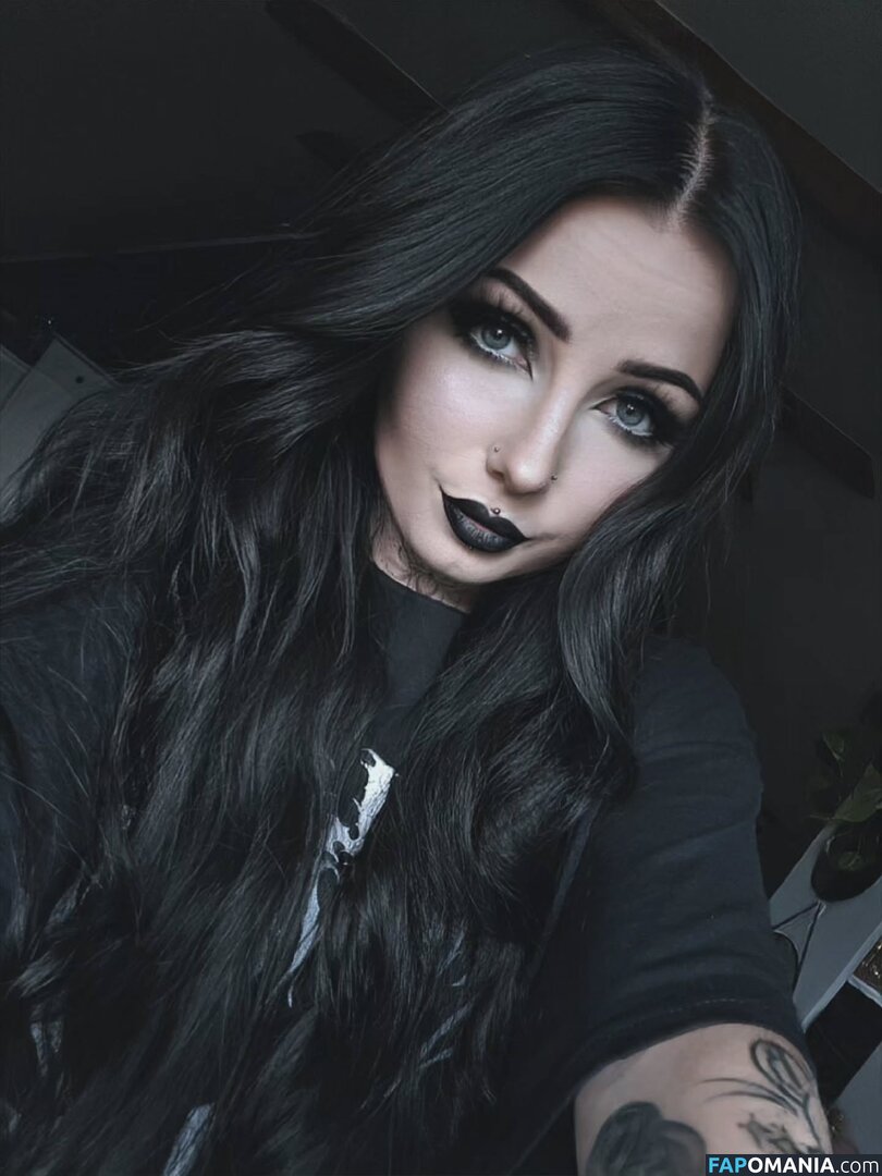 Marciasrarcia / Marta M. Nahý OnlyFans  Uniklá fotka #15