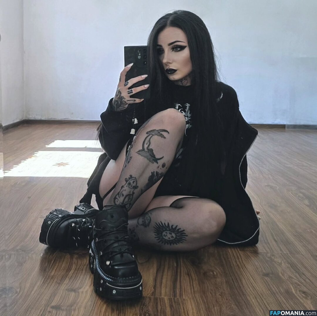 Marciasrarcia / Marta M. Nahý OnlyFans  Uniklá fotka #19