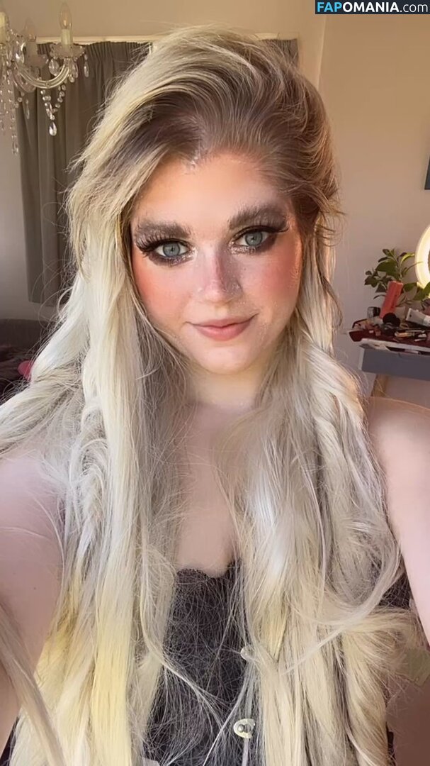 Marina Joyce / marinamewmeow Nahý OnlyFans  Uniklá fotka #6