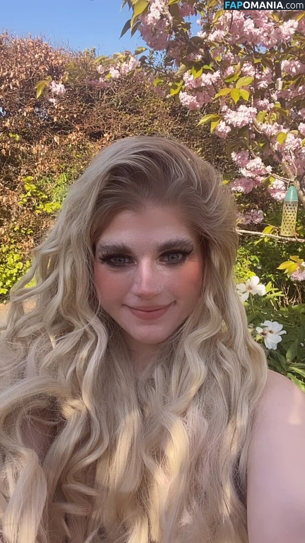 Marina Joyce / marinamewmeow Nahý OnlyFans  Uniklá fotka #16