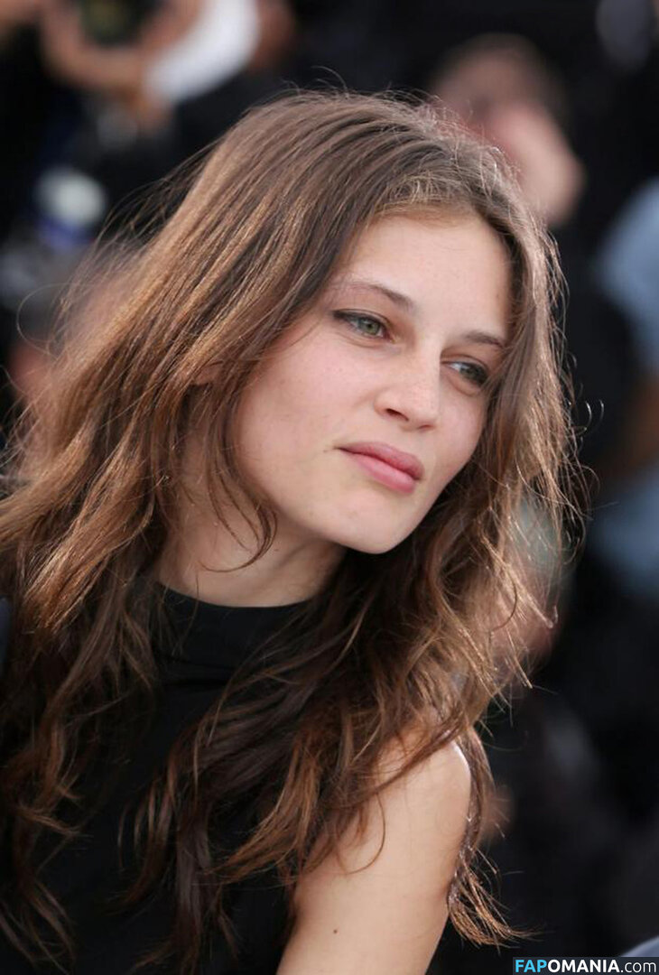 Marine Vacth / https: / marine_vacth / marinvacth Nahý OnlyFans  Uniklá fotka #6