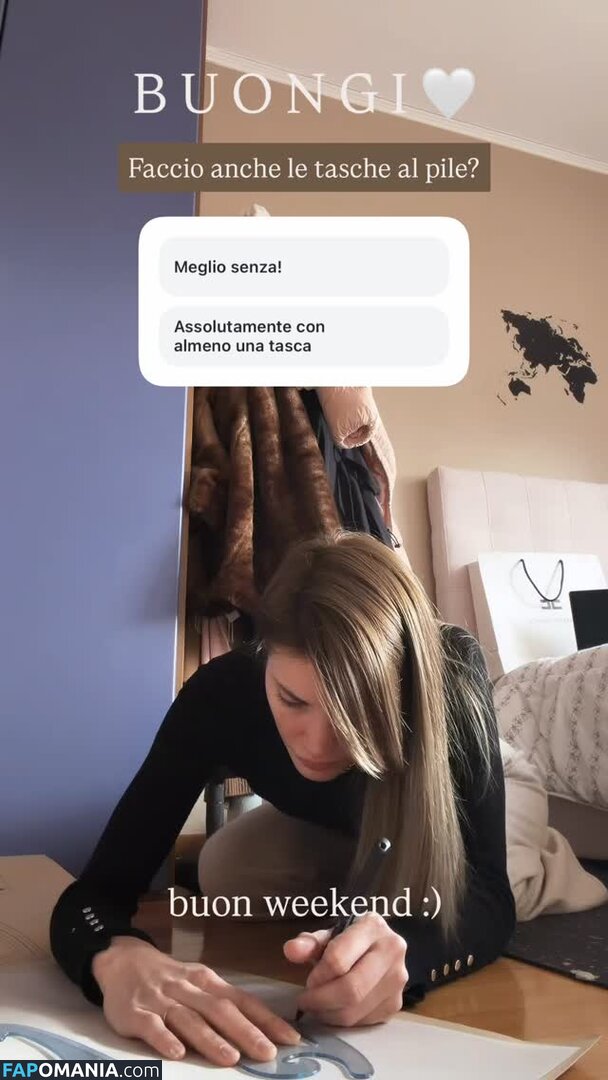 Martina Ragozza / https: / martinaragozza Nahý OnlyFans  Uniklá fotka #15