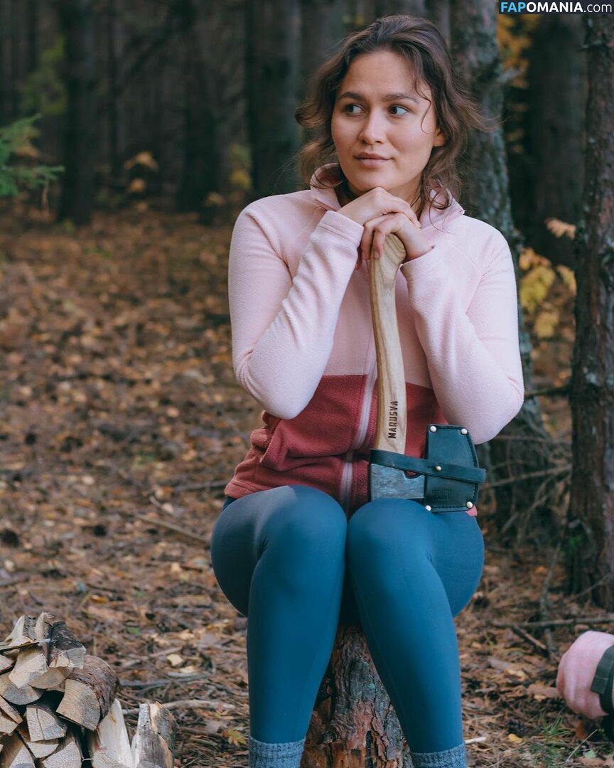 Marusya Shiklina / Marusya outdoors / marusya / marusya.shiklina Nahý OnlyFans  Uniklá fotka #22