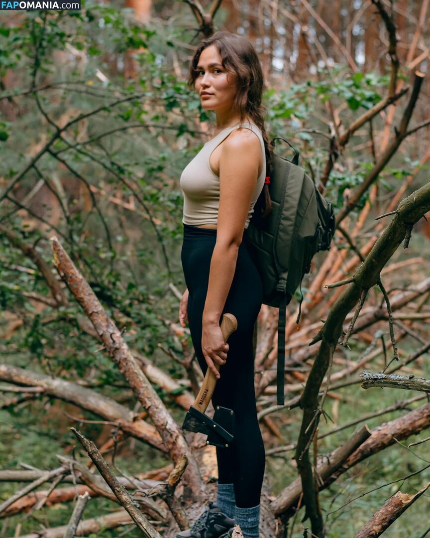 Marusya Shiklina / Marusya outdoors / marusya / marusya.shiklina Nahý OnlyFans  Uniklá fotka #59