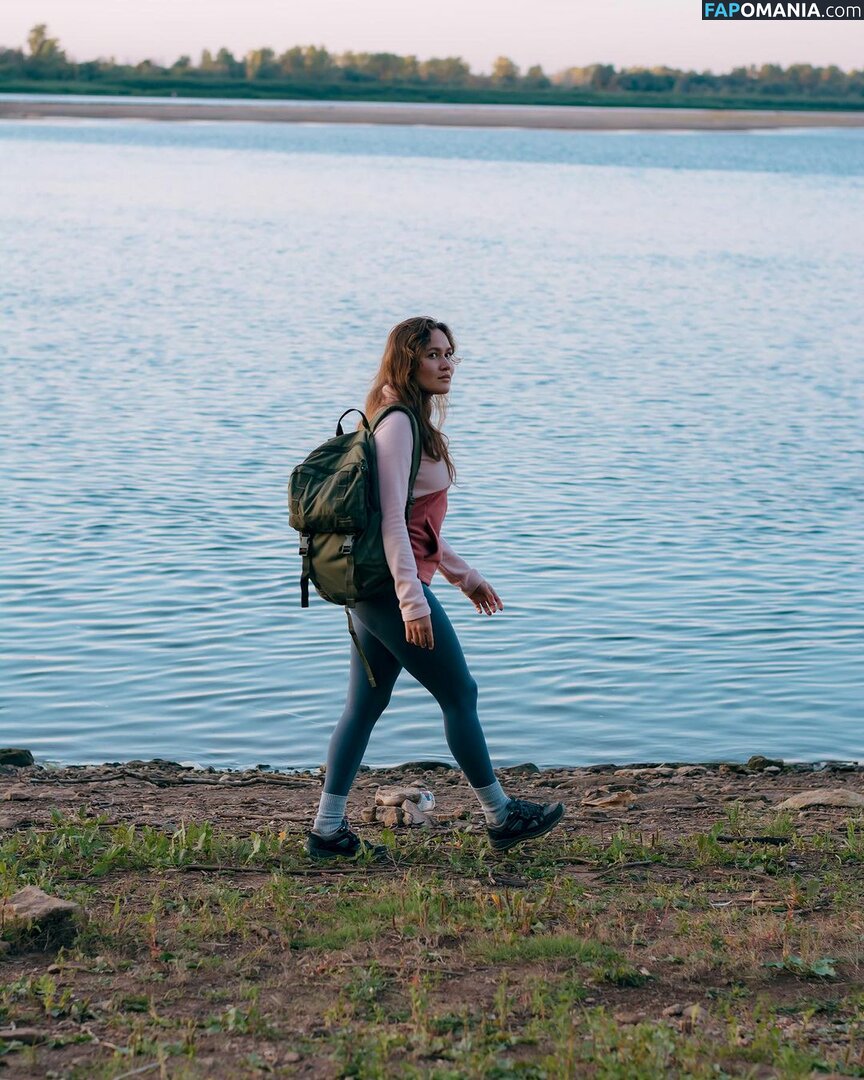 Marusya Shiklina / Marusya outdoors / marusya / marusya.shiklina Nahý OnlyFans  Uniklá fotka #70