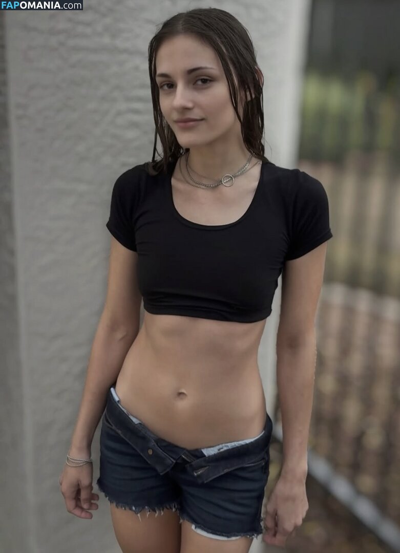 mazikeengme Nahý OnlyFans  Uniklá fotka #4