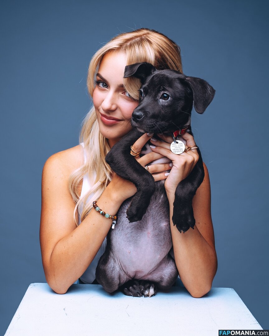 Mckenna Grace / mckennagrace / mckennagraceful Nahý OnlyFans  Uniklá fotka #184