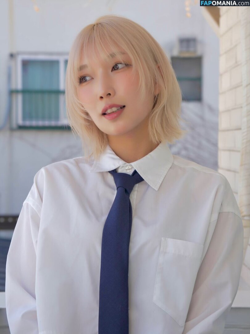 Mea Shimotsuki / https: / melomea030 Nahý OnlyFans  Uniklá fotka #3
