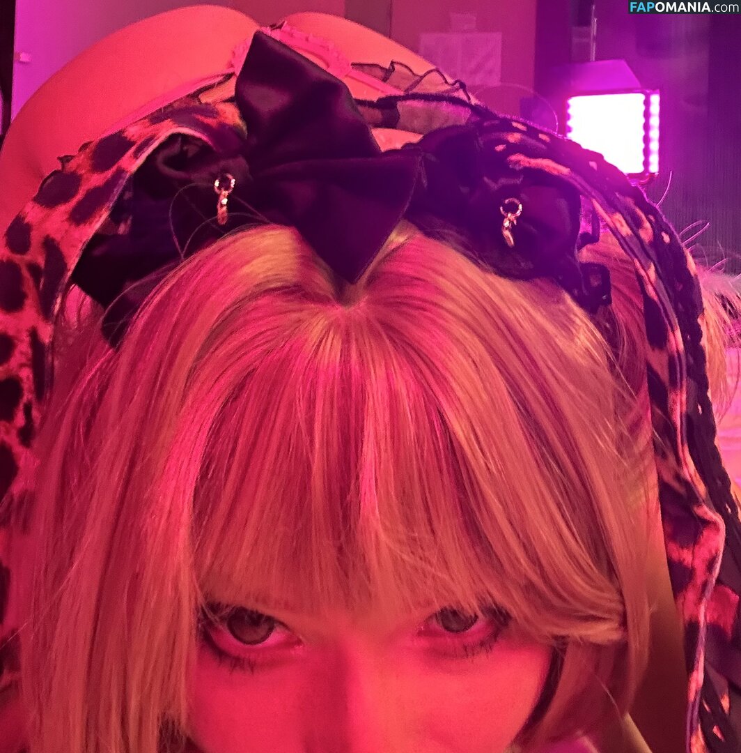 Meka Neko / eroticneko / meka_neko / mekacrap Nahý OnlyFans  Uniklá fotka #5