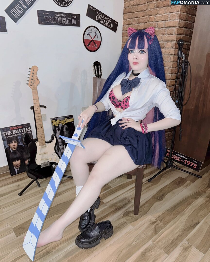 Makima_Yumeko / Melani Godoy / elugodoy / melaniyumeko Nahý OnlyFans  Uniklá fotka #165