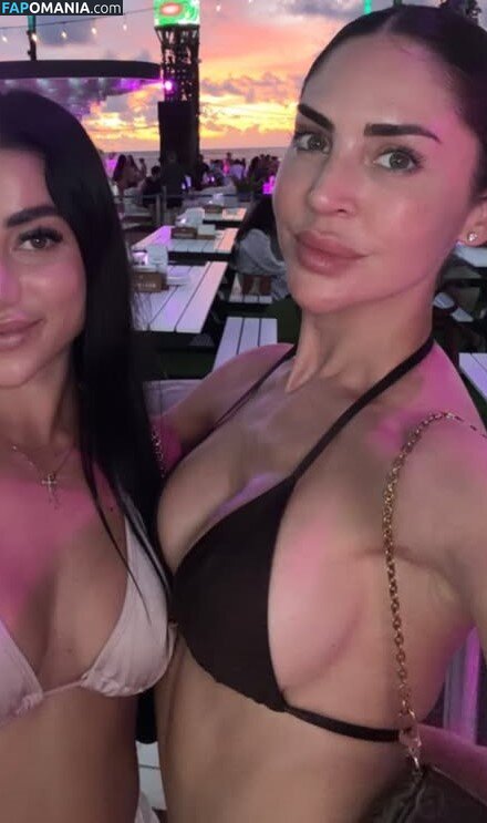 Melania Puntas / https: / itsmelaniapuntas Nahý OnlyFans  Uniklá fotka #13