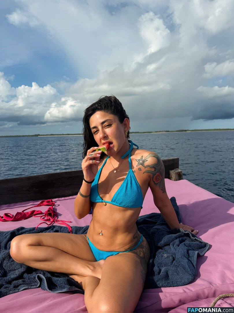 Melek Mosso / melekmosso Nahý OnlyFans  Uniklá fotka #6