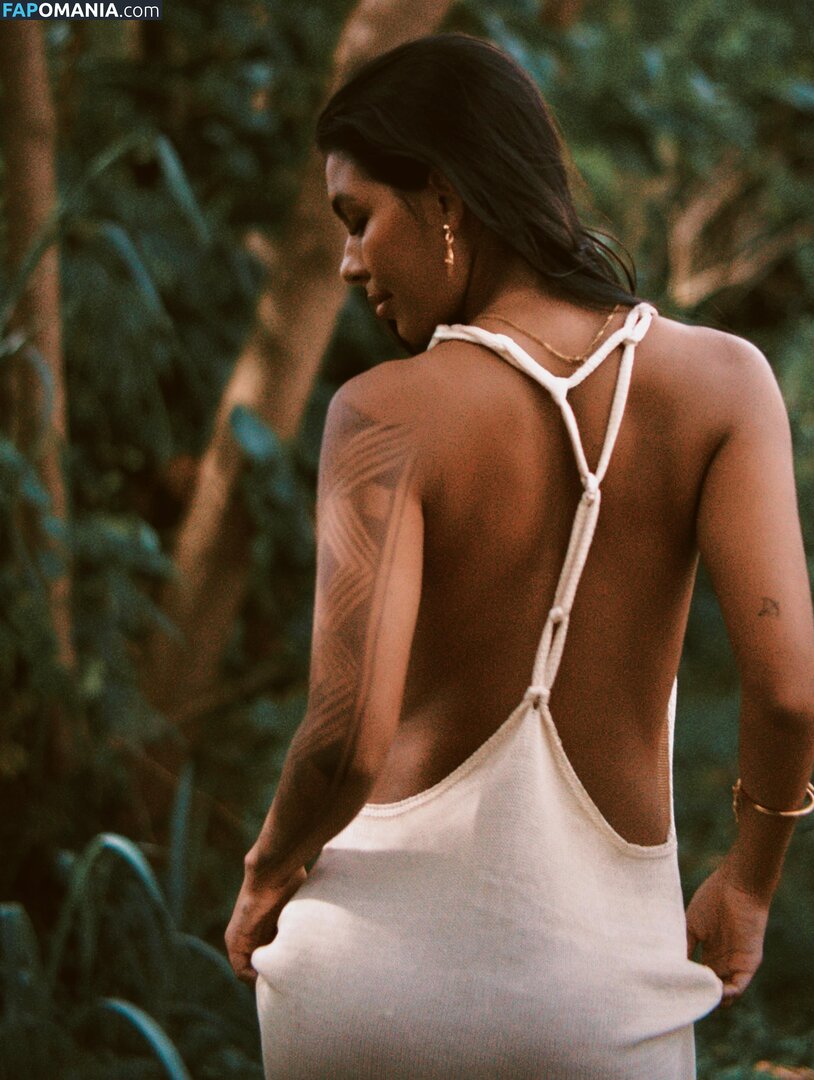 Mell Muzzillo / mellmuzzillo Nahý OnlyFans  Uniklá fotka #5