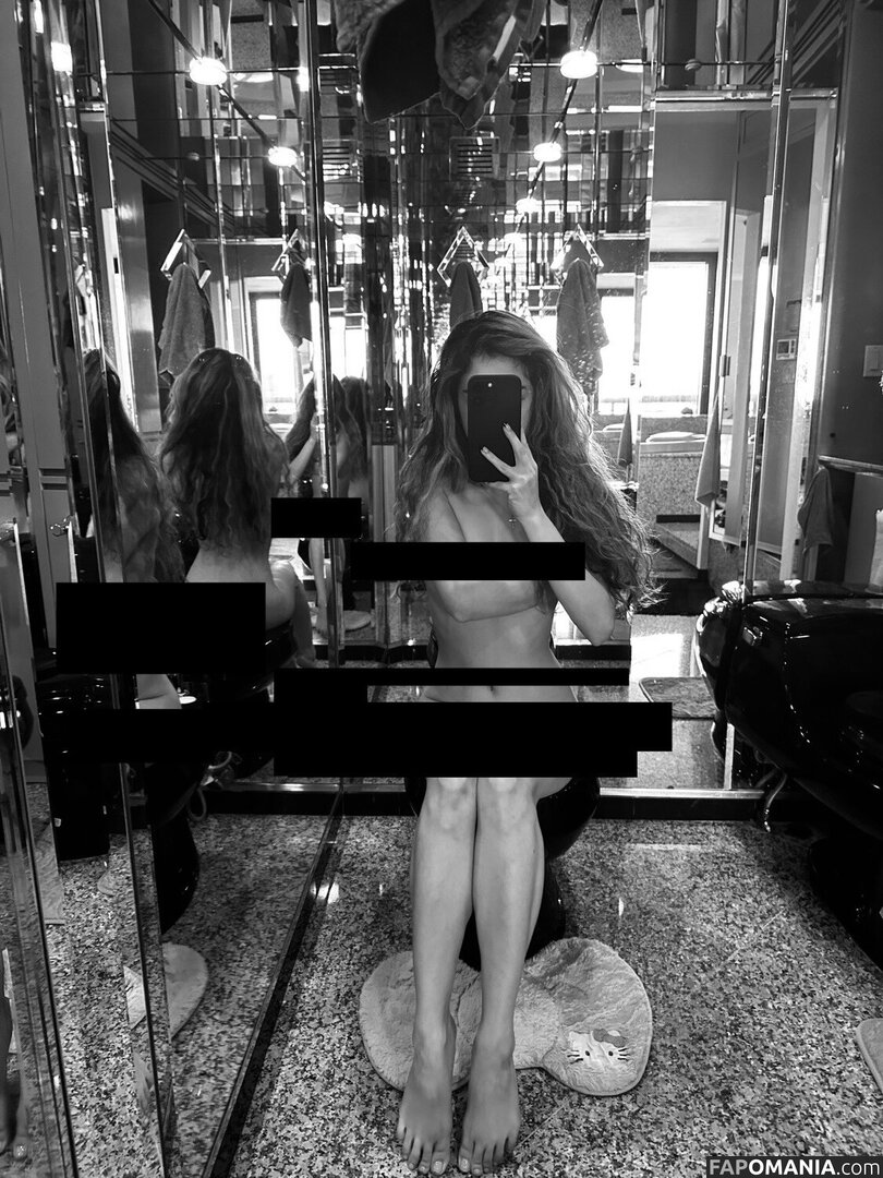 Mia Kerin / miakerin Nahý OnlyFans  Uniklá fotka #137