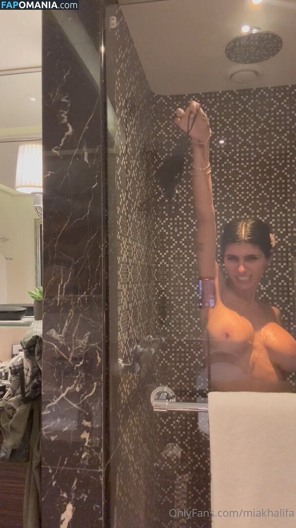 Mia Khalifa / miakhalifa Nahý OnlyFans  Uniklá fotka #35
