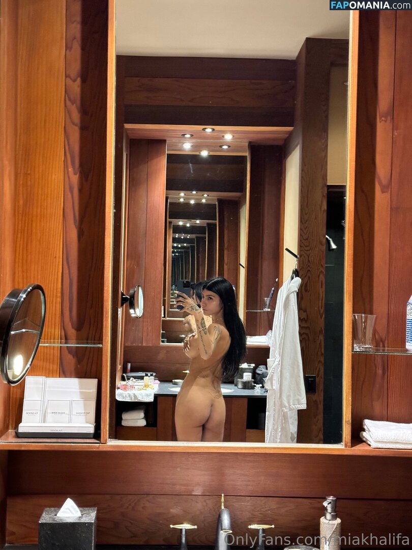 Mia Khalifa / miakhalifa Nahý OnlyFans  Uniklá fotka #50