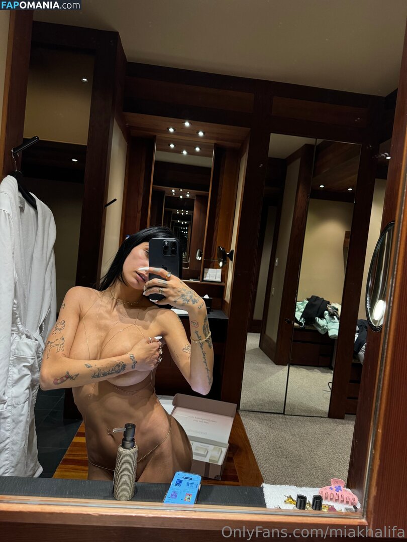 Mia Khalifa / miakhalifa Nahý OnlyFans  Uniklá fotka #52