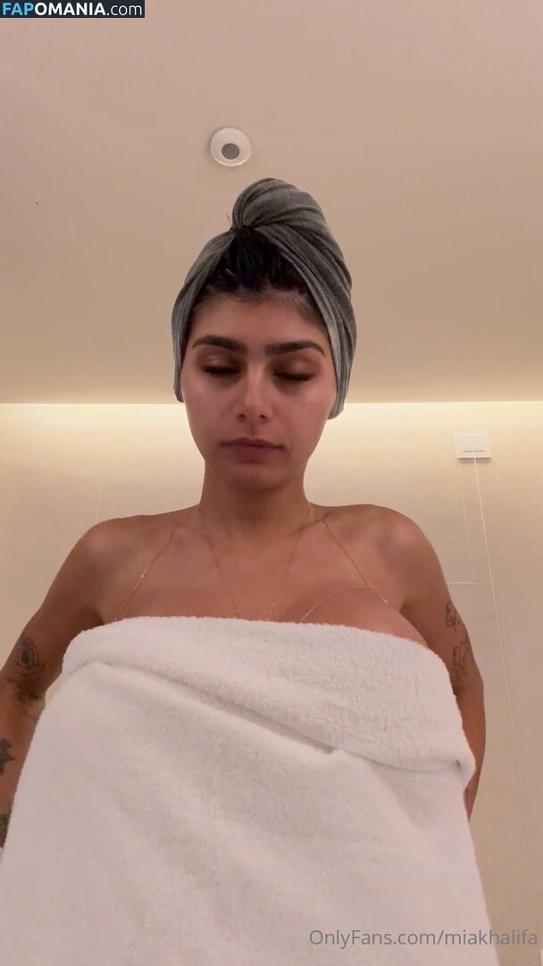 Mia Khalifa / miakhalifa Nahý OnlyFans  Uniklá fotka #91