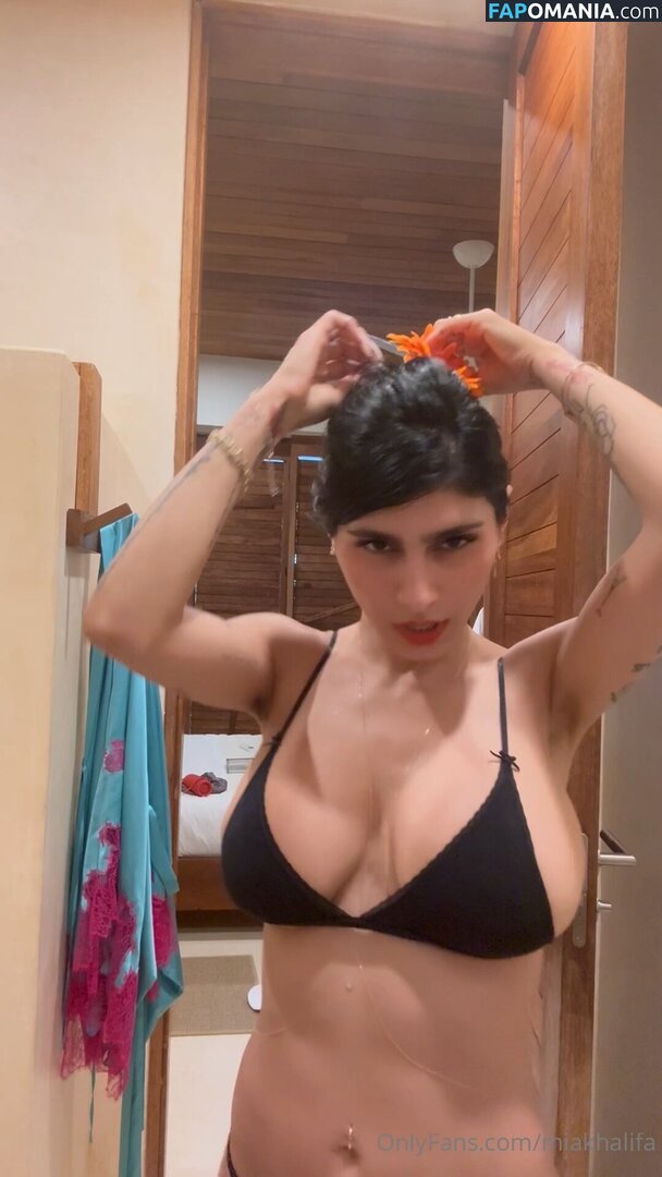Mia Khalifa / https: / miakhalifa Nahý OnlyFans  Uniklá fotka #118