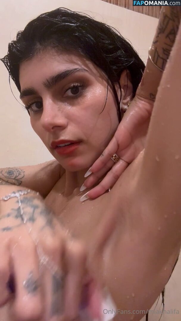 Mia Khalifa / https: / miakhalifa Nahý OnlyFans  Uniklá fotka #130