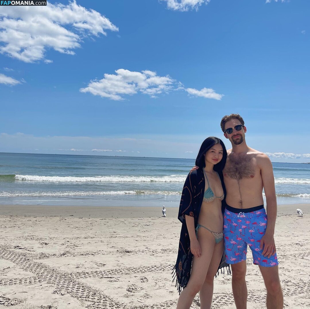 Michaela Zee / michaelazee / sheismichaela Nahý OnlyFans  Uniklá fotka #6