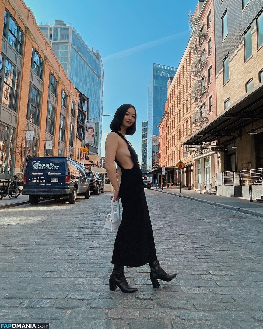 Michaela Zee / michaelazee / sheismichaela Nahý OnlyFans  Uniklá fotka #14