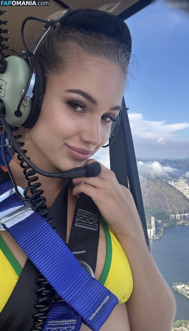 Michelle Hartmann Nahý OnlyFans  Uniklá fotka #4