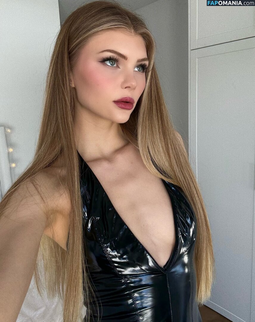 mila_sobolov / milakittenx Nahý OnlyFans  Uniklá fotka #51