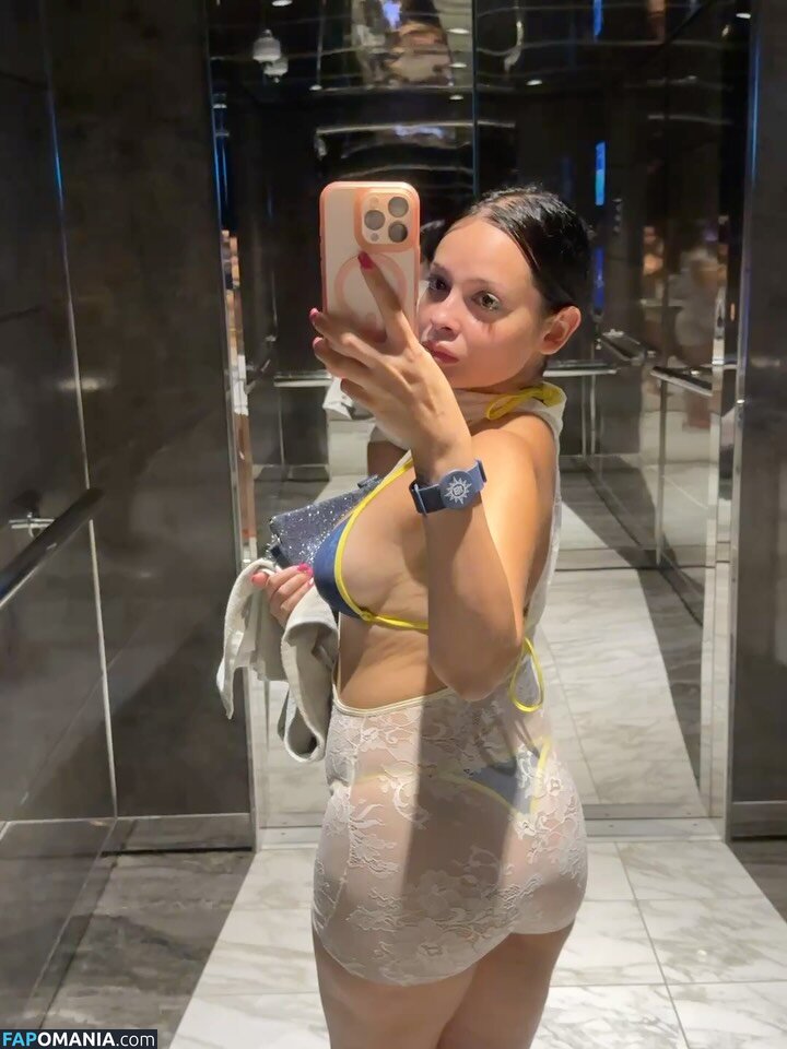 Milena Borrelli / giaguaro_queen / giaguaroqueen_ / giaguaroqueen__ Nahý OnlyFans  Uniklá fotka #16