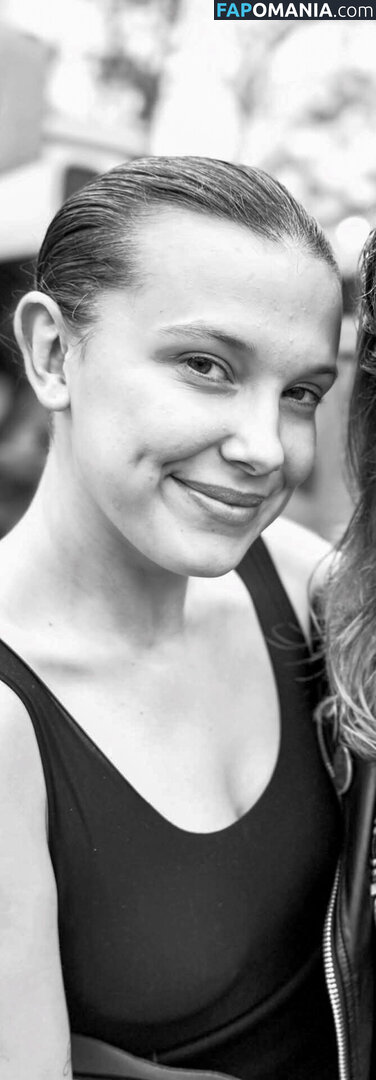 Millie Bobby Brown / milliebobbybrown Nahý OnlyFans  Uniklá fotka #102