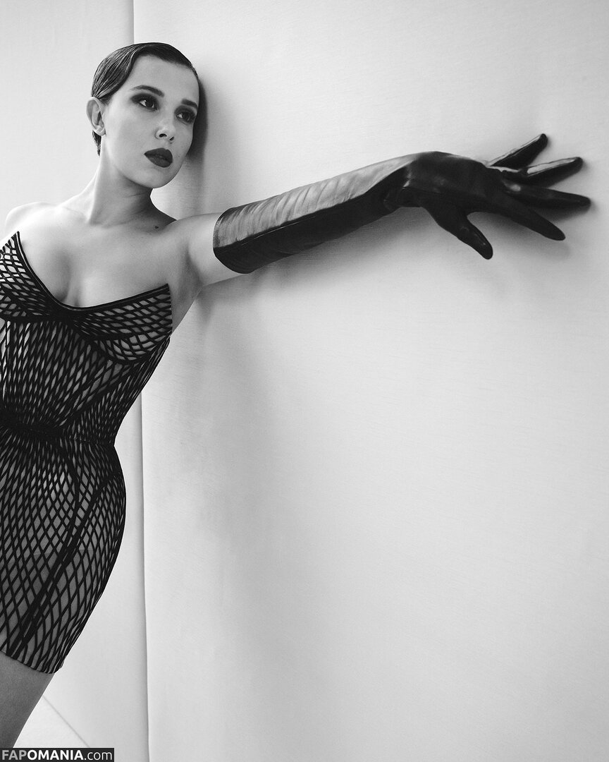 Millie Bobby Brown / milliebobbybrown Nahý OnlyFans  Uniklá fotka #134
