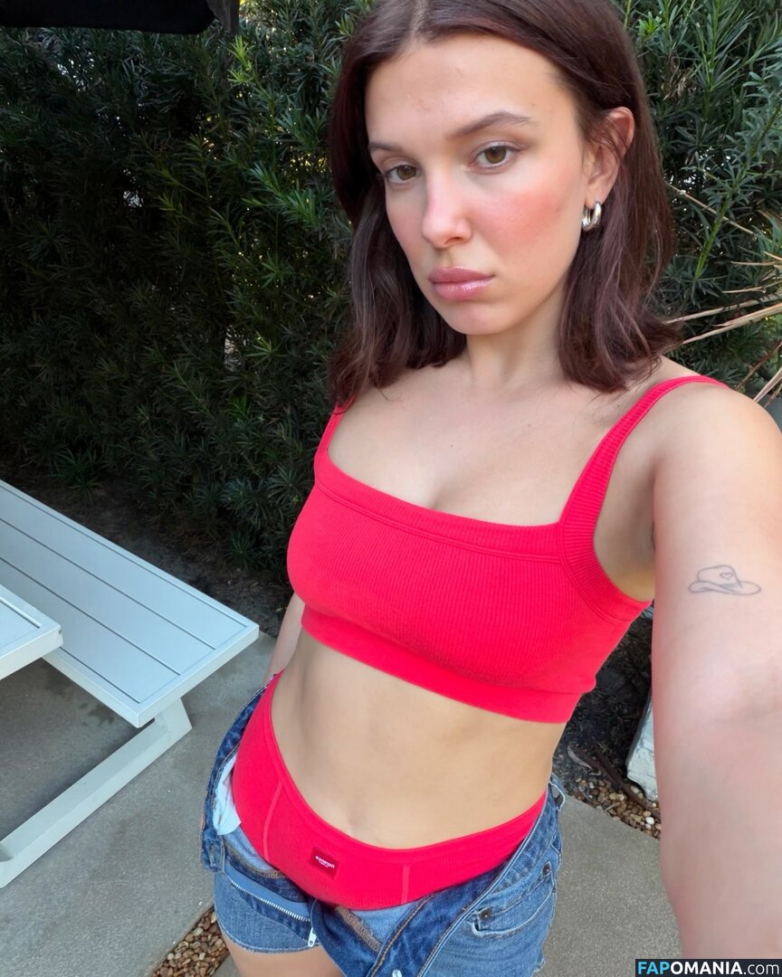 Millie Bobby Brown / milliebobbybrown Nahý OnlyFans  Uniklá fotka #140
